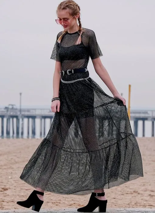 M8110 McCalls Schnittmuster Maxikleid Stufenkleid