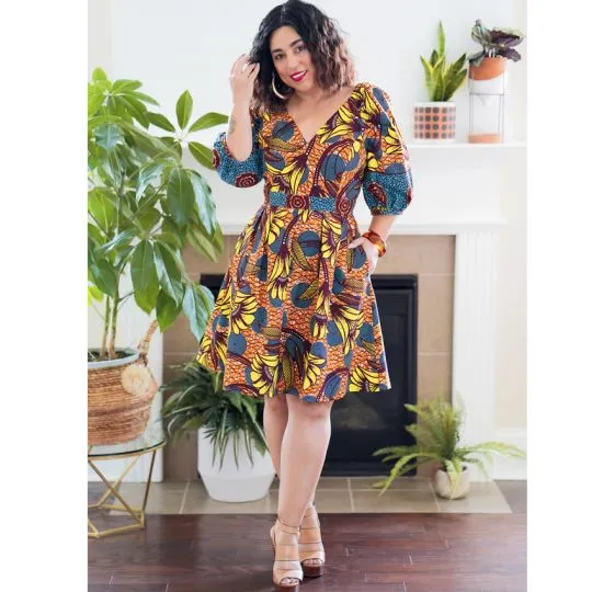 9329 Simplicity Schnittmuster Designer-Kleid