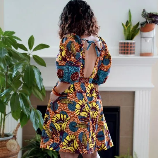 9329 Simplicity Schnittmuster Designer-Kleid