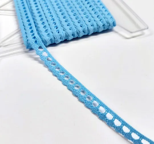 18m Klöppelspitze 10mm blautürkis