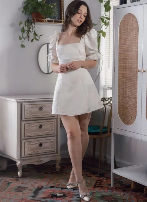 M8550 McCalls Schnittmuster Designer Kleid