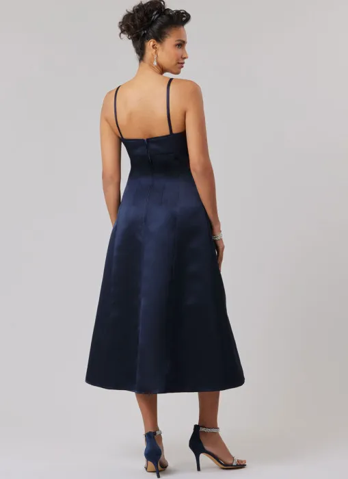 M8577 McCall's Schnittmuster Sommerkleid