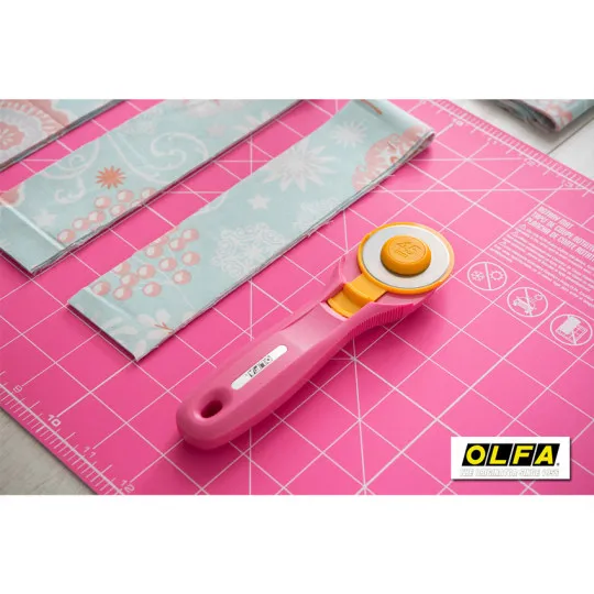 OLFA Rollschneider 45mm pink