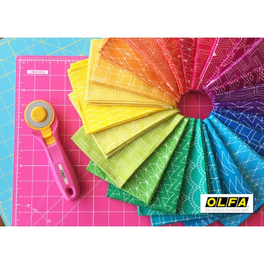 OLFA Rollschneider 45mm pink