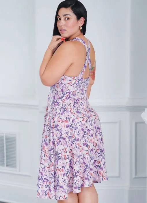 9946 Simplicity Schnittmuster Kleid mit Cut-Outs